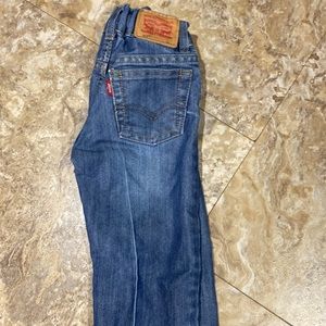 Levi jeans size 3t. (652/3)